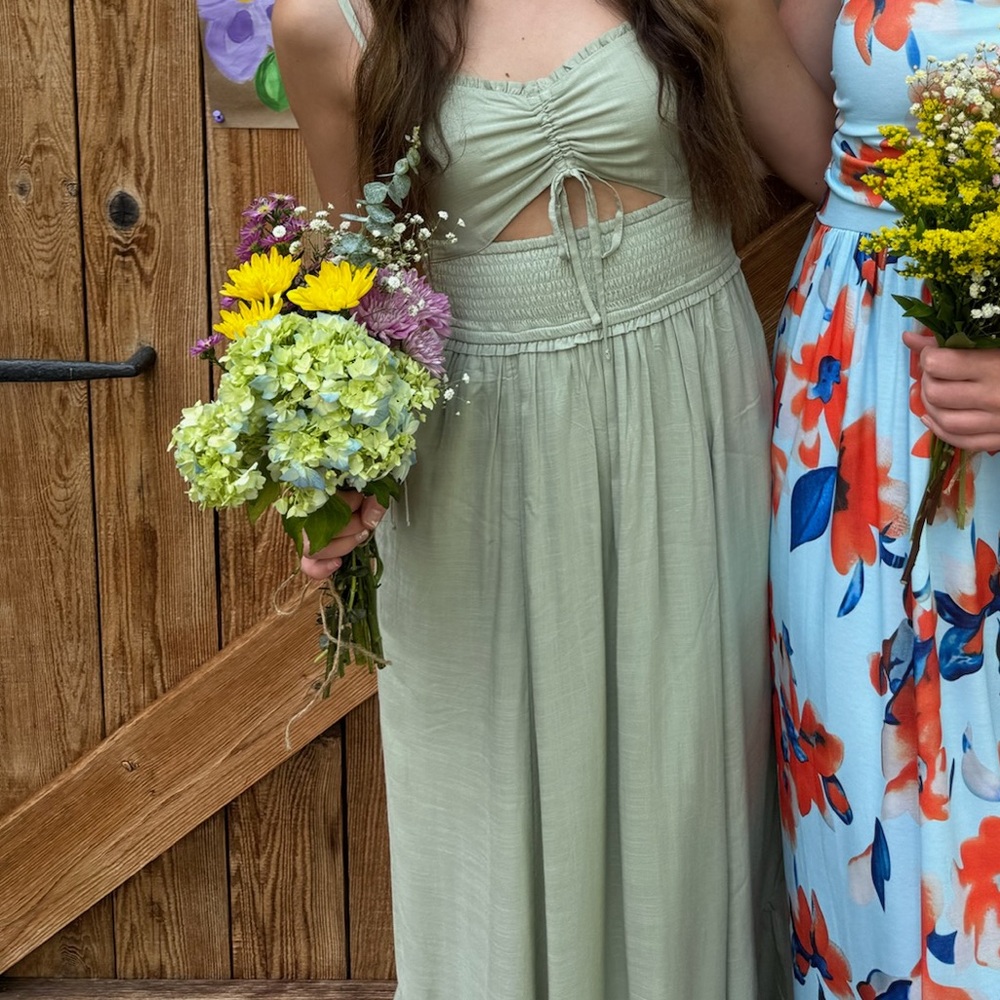 Elegant Green Maxi Dress